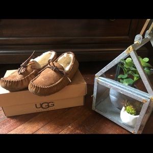 UGG Dakota Slippers